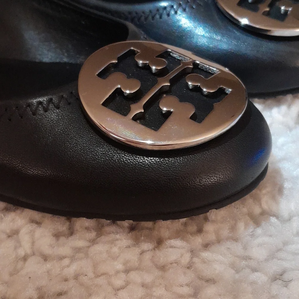 TORY BURCH CLASSIC REVA Leather Flats Size 9